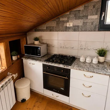 Charming Attic Loft With Views
